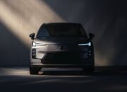 Volvo XC70 akan kembali sebagai SUV plug-in hybrid
